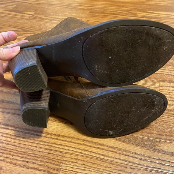 Booties - Picture 5 of 6